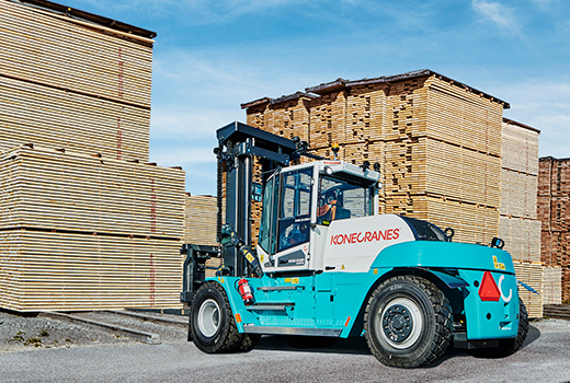 Konecranes LiftTrucks blir eldrivna .