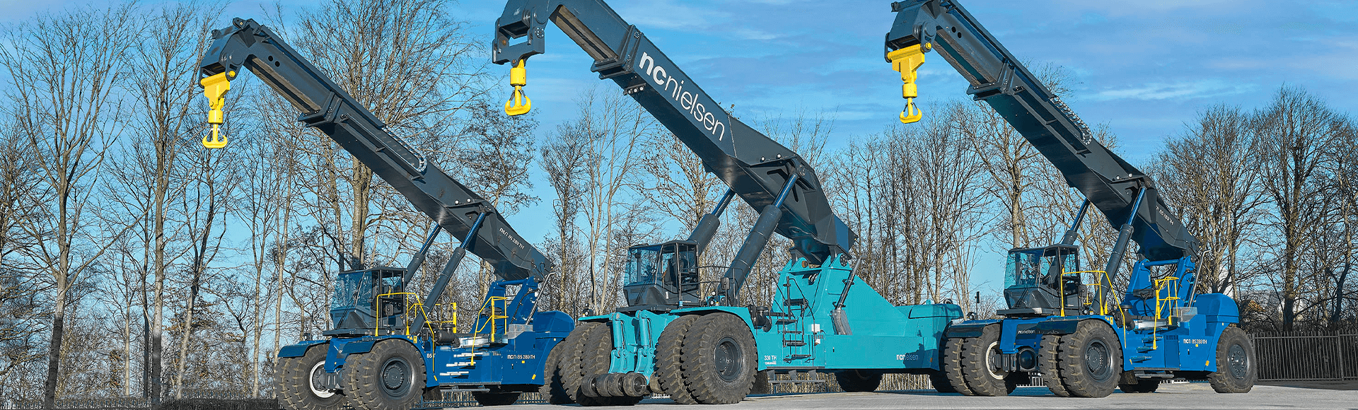 Ökande efterfrågan på Heavy handling-reachstackers 