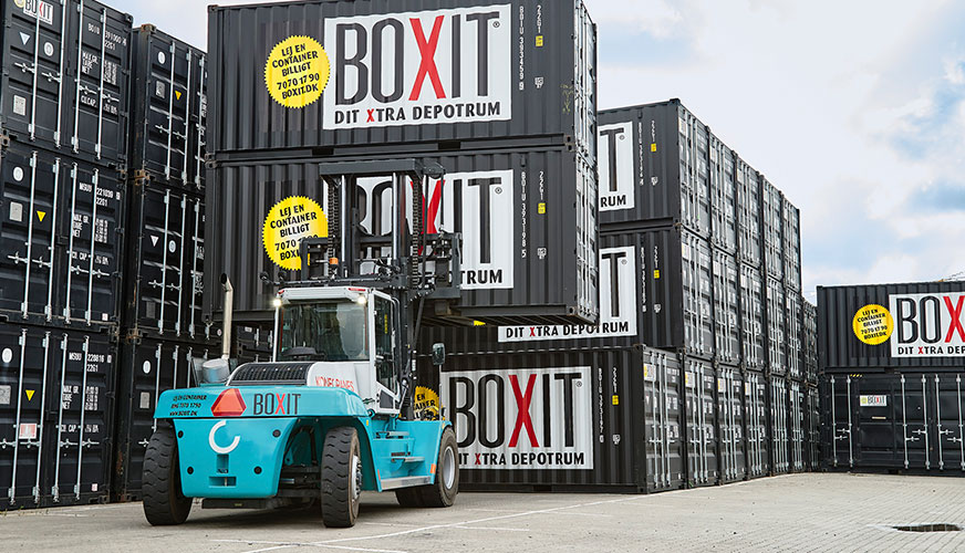 Konecranes hanterar containrar hos BOXIT